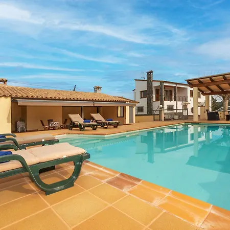 Holiday home Cals By Interhome *