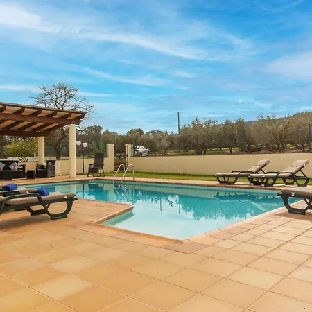 Holiday home Cals By Interhome *