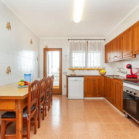 Nyaraló Cals By Interhome